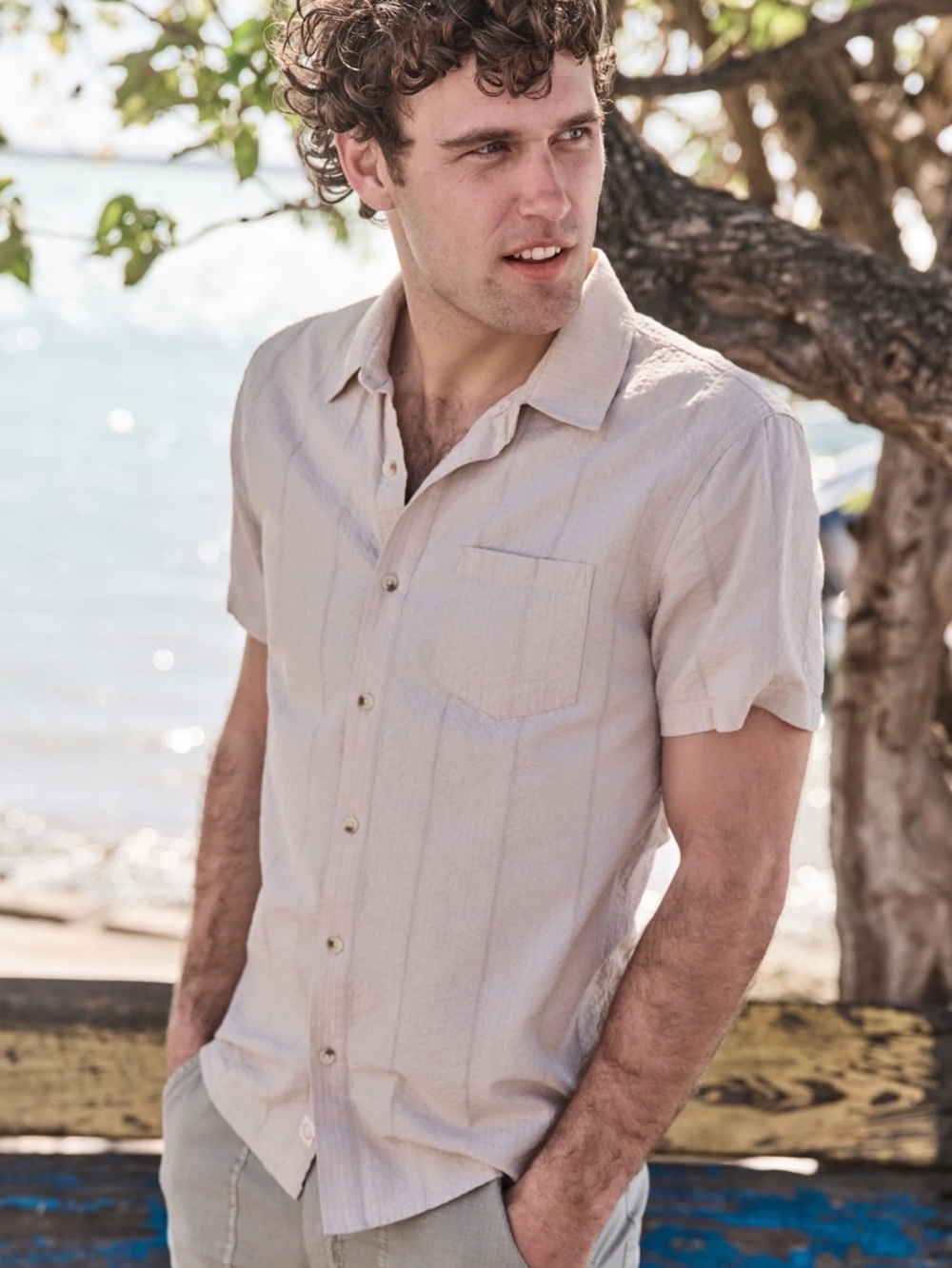 MARINE LAYER MENS SEERSUCKER BUTTON FRONT SHIRT SHORT SLEEVE  SIZE LARGE BEIGE